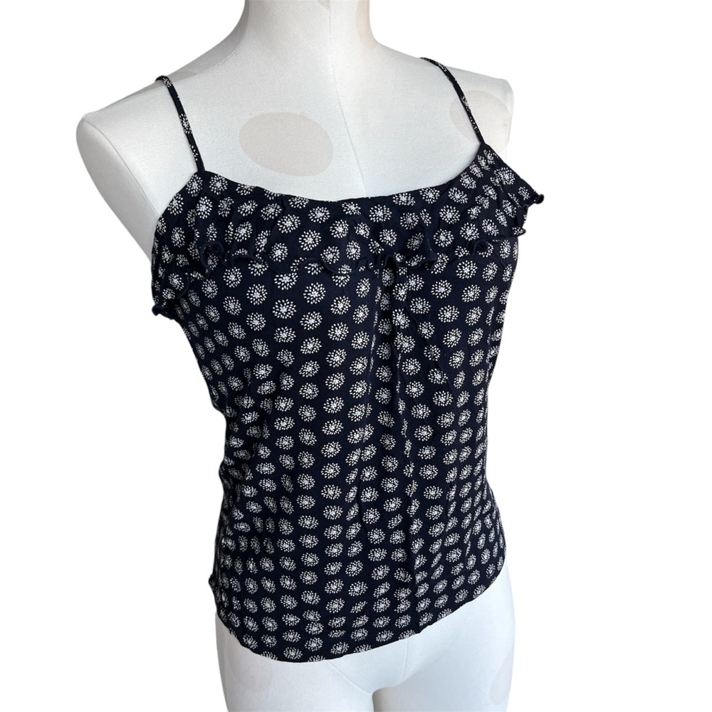 🎉HP🎉 NWOT Loft Ruffled Navy Blue Tank Top